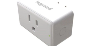 Smart 15A Plug-In with Wi-Fi (WWMP10)