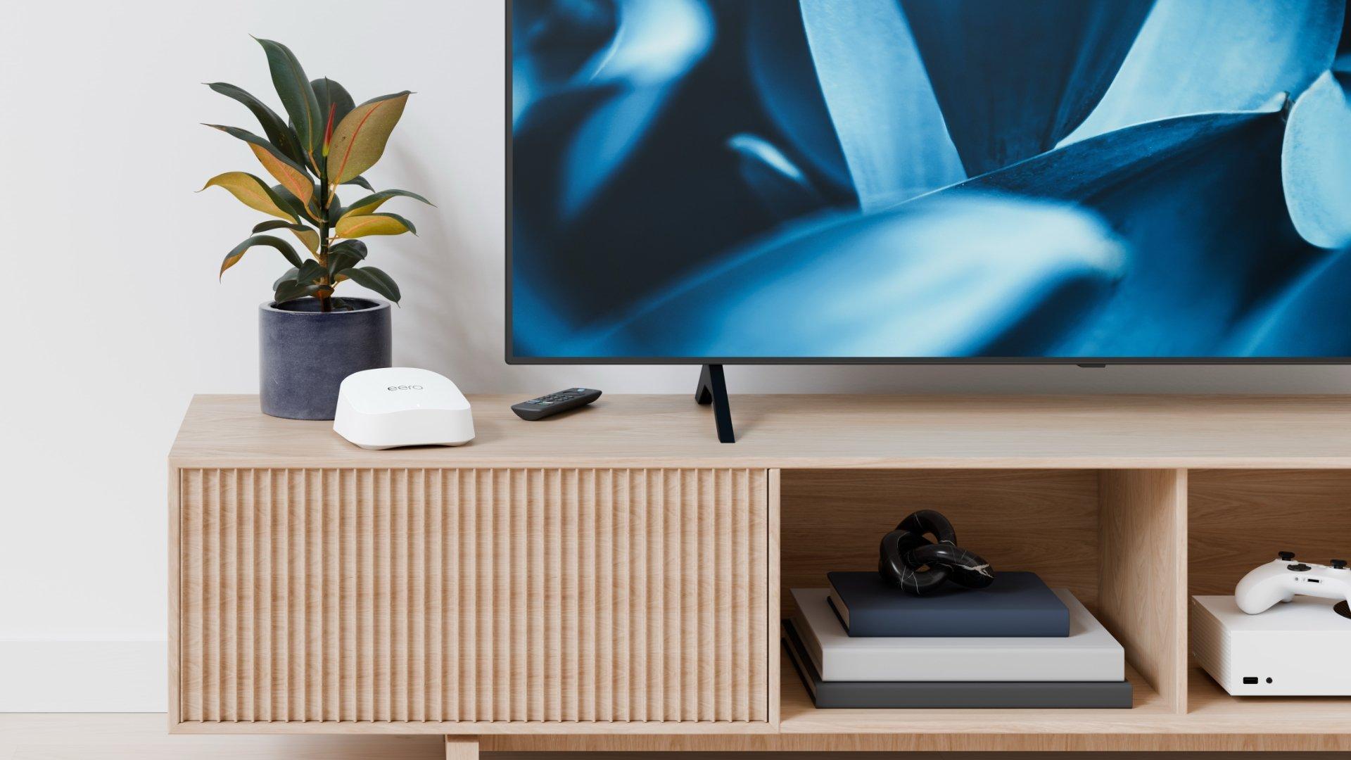 Amazon eero7 lifestyle 2