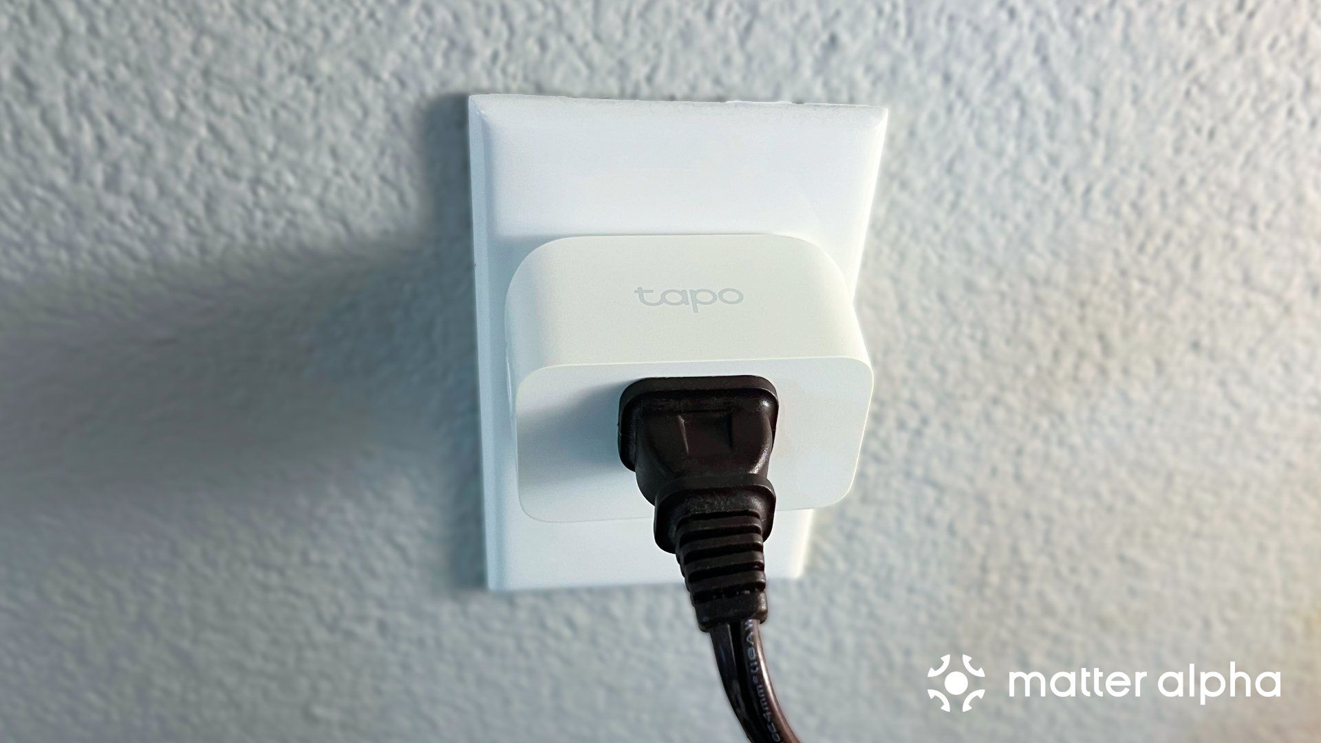 Tapo mini smart plug review front plug